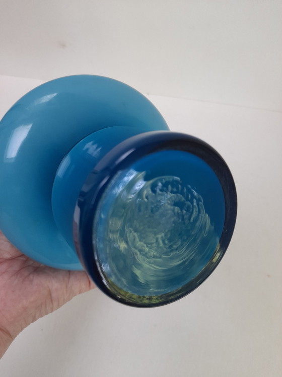 Image 1 of Blauwe opaline vaas Holmegaard Carnaby serie