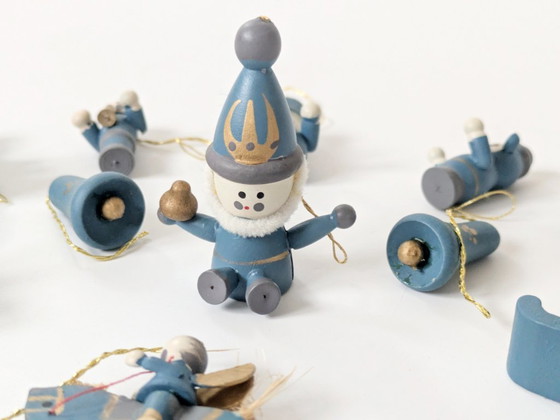 Image 1 of 14 x Vintage Kerstversieringen in Doos | Duitse Volkskunst Houtdecoratie uit de Jaren 80