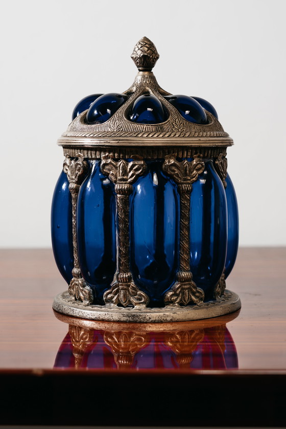 Image 1 of Grote blauwe serveerkan uit de Royal Sheffield Collection uit de jaren 1950, vintage pronkstuk.