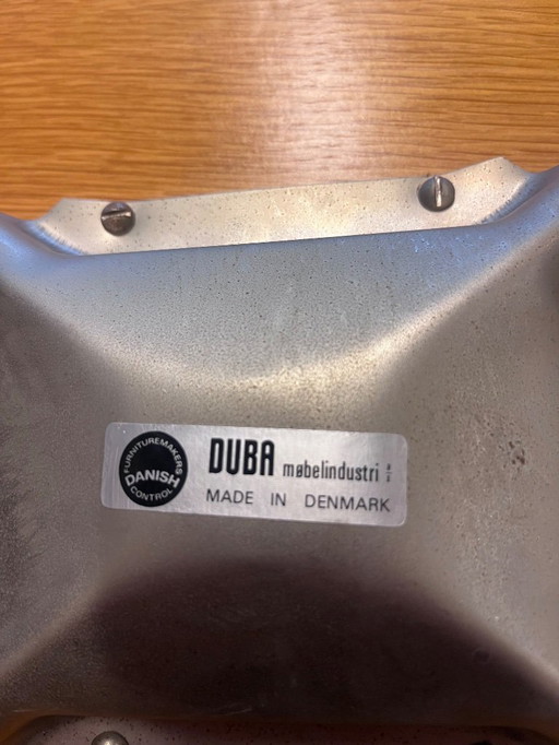 8x Duna Danish Design Chair 1970s and Table