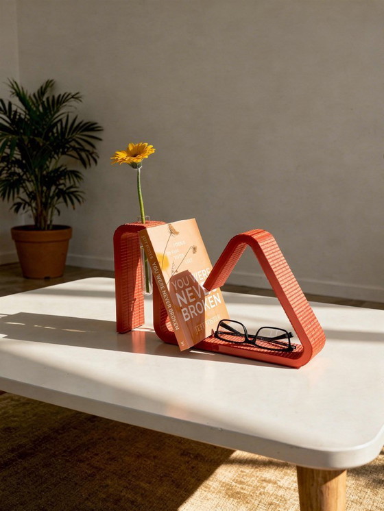 Image 1 of Red Magazine rack - PLA - 3D printed