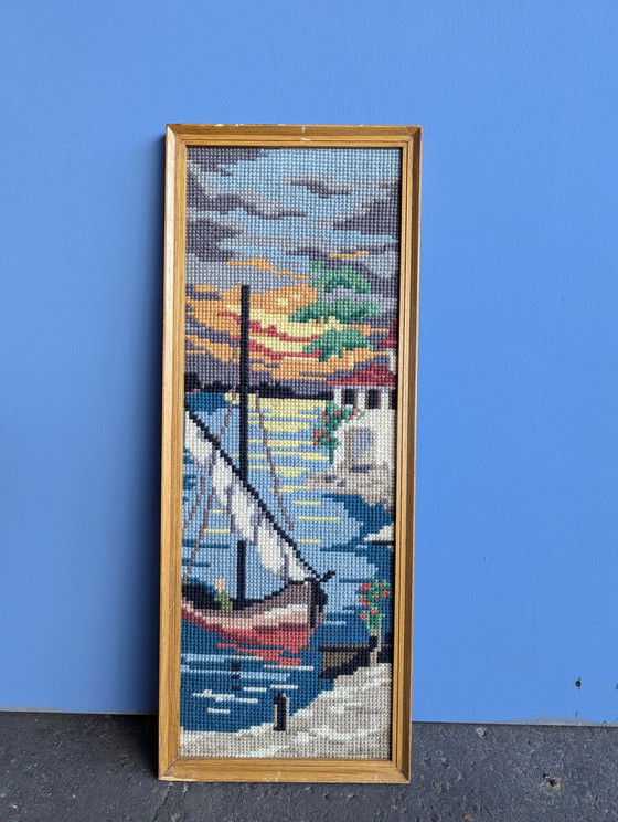 Image 1 of Cornice vintage in lana con paesaggio marino