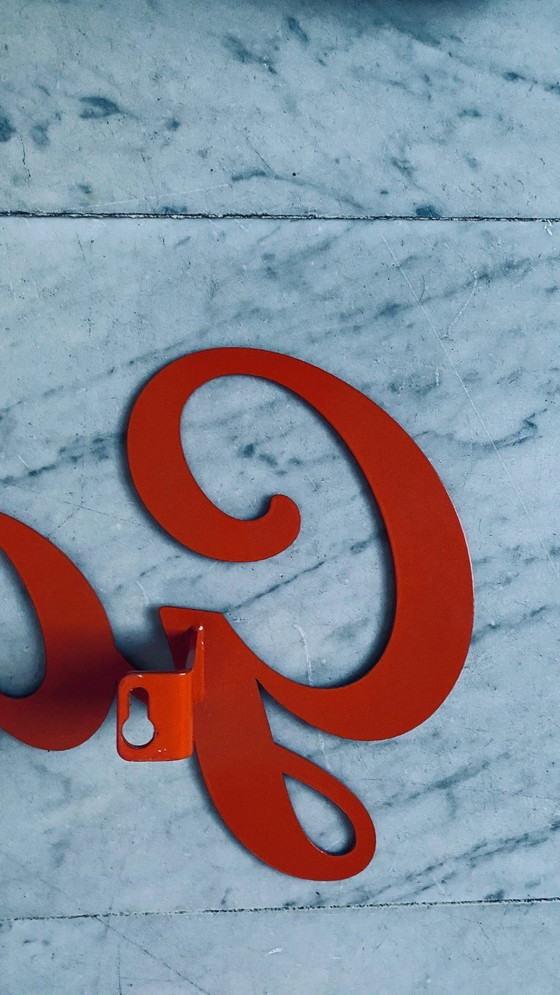 Image 1 of Vintage metalen wandtekst “Garderobe” –  retro typografie in staal