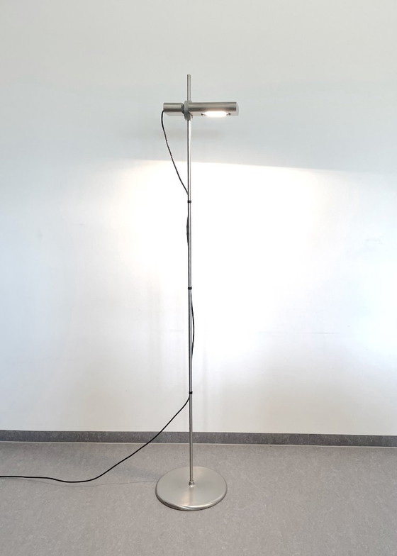 Lampada da terra ARTEMIDE Aton Terra, Designer Ernesto Gismondi – Lampade da terra, Metallo (photo 6 of 30)