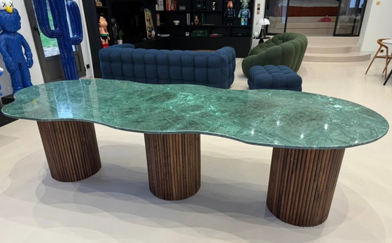 Image 1 of Marmeren tafel