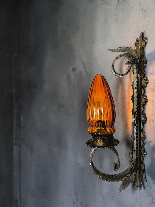 Aplique de pared grande de hierro forjado de estilo gótico brutalista – wandlampen, Cast Iron