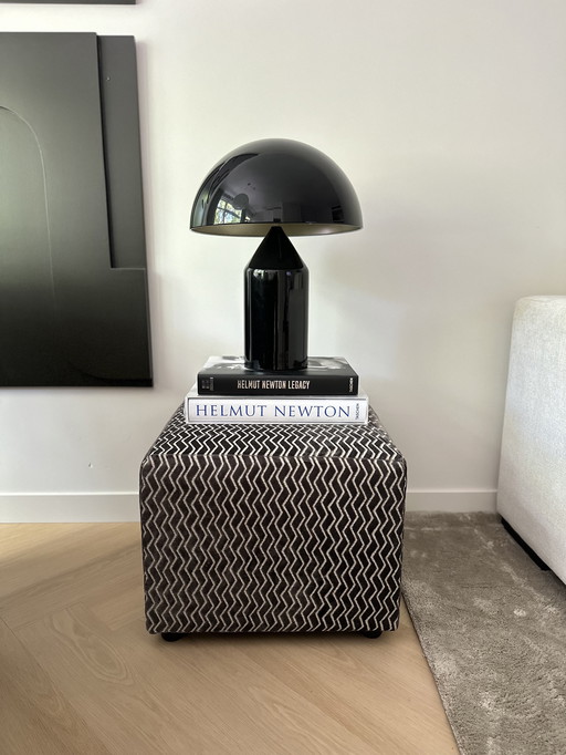 Pouf mit luxuriösem Veloursstoff + passendes Kissen