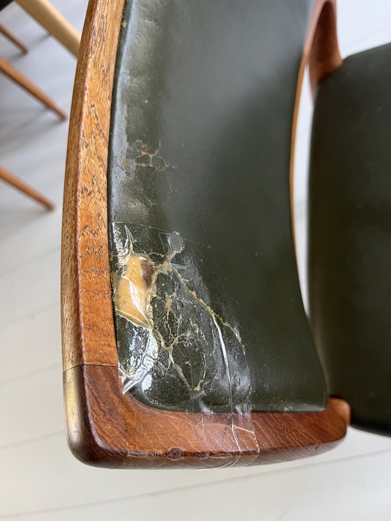 Image 1 of 6 Vintage Niels Otto Moller model 80 chairs for J.L. Møllers