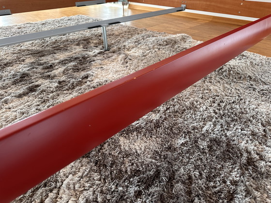 Image 1 of Letto 180 x 200 in legno massello con piedini in acciaio inox e rete a doghe.