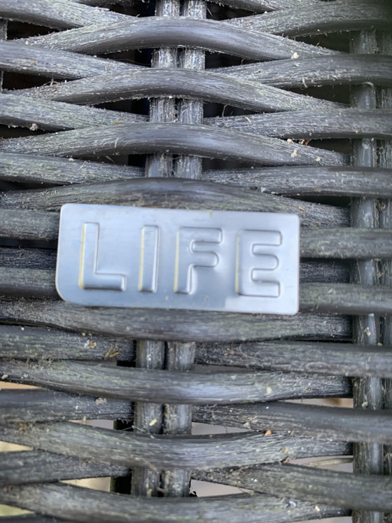 All Weather Lounge Set – Life, Plastic, Metal (photo 4 of 10)