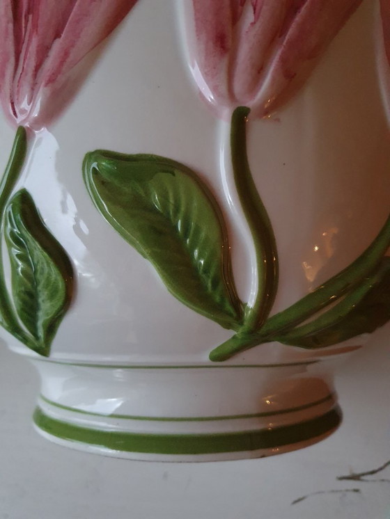 Image 1 of Set mit 2 Keramik-Blumentöpfen mit Tulpenverzierung