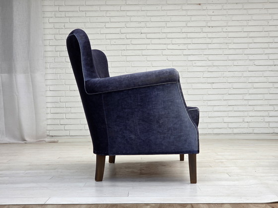 Image 1 of Sofá danés de 2 plazas de los años 60, terciopelo azul original para muebles, patas de madera de haya