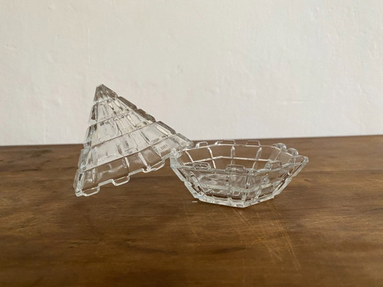 Vintage Italiaanse geometrische glazen piramide sieradendoos, jaren 70 – Decoratieve objecten, Glass (photo 5 of 10)