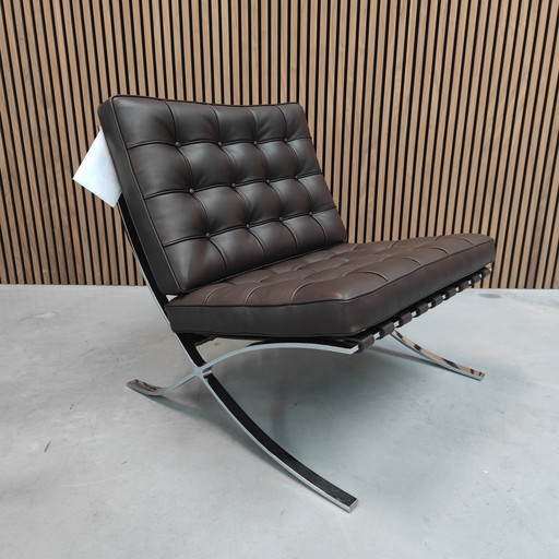 Knoll Barcelona Chair