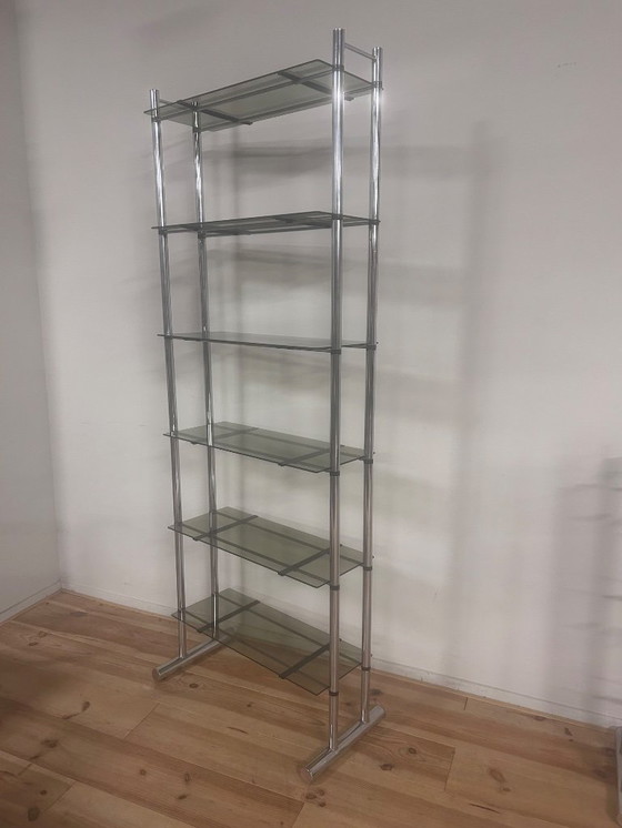 Image 1 of Scaffale anni Settanta in cromo con vetro fumé
