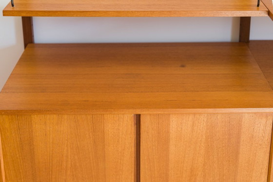 Image 1 of Modulair wandplankensysteem van Poul Cadovius voor Cado, jaren 60.