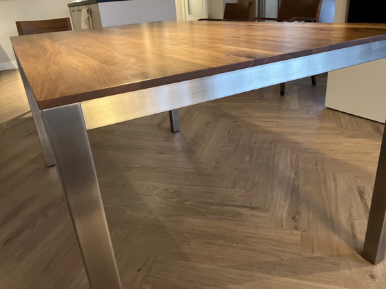 Image 1 of Tavolo da pranzo Arco Pure - Noce americano e acciaio inossidabile - 155x90x75 cm