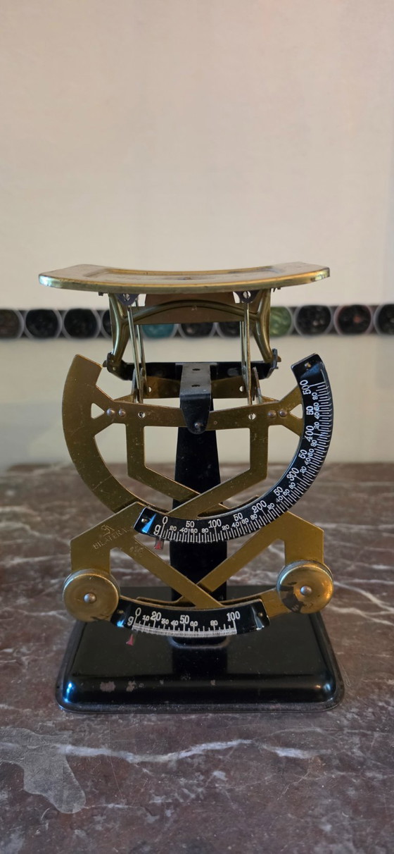 Bilancia di precisione vintage in metallo dorato e nero, Jakob Maul, Oggetti decorativi (foto 2 di 9)