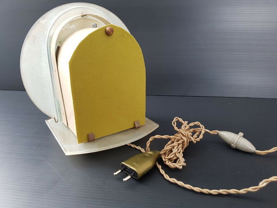 Image 1 of Vintage tafellamp in de vorm van een toverlantaarn uit de jaren 40, 50 of 1940.