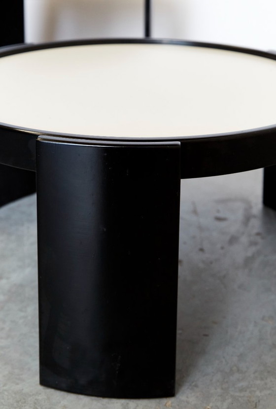 Image 1 of Tables Basses 780/783 de Gianfranco Frattini pour Cassina, 1966