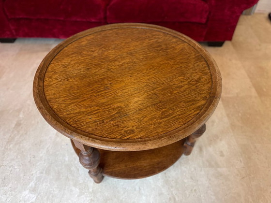 Image 1 of Runder Getränketisch oder Beistelltisch aus Holz