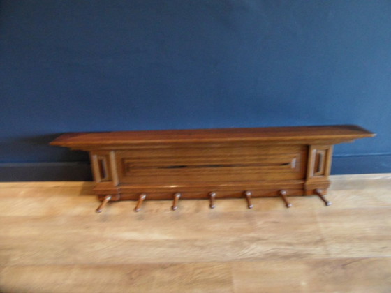 Image 1 of Antike Garderobe
