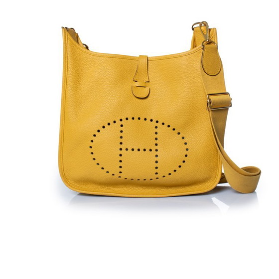 Hermes, Evelyne III Crossbody Bag in Yellow – Hermès, Lambskin (photo 5 of 9)