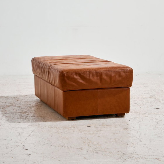 Image 1 of MK11156 Ottoman with leather upholstery
