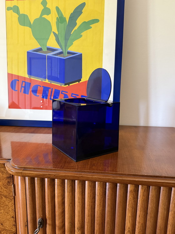 Image 1 of Seau à glace en plastique bleu de l'ère spatiale, Studio Opi, Cini & Nils Italie, vers 1970