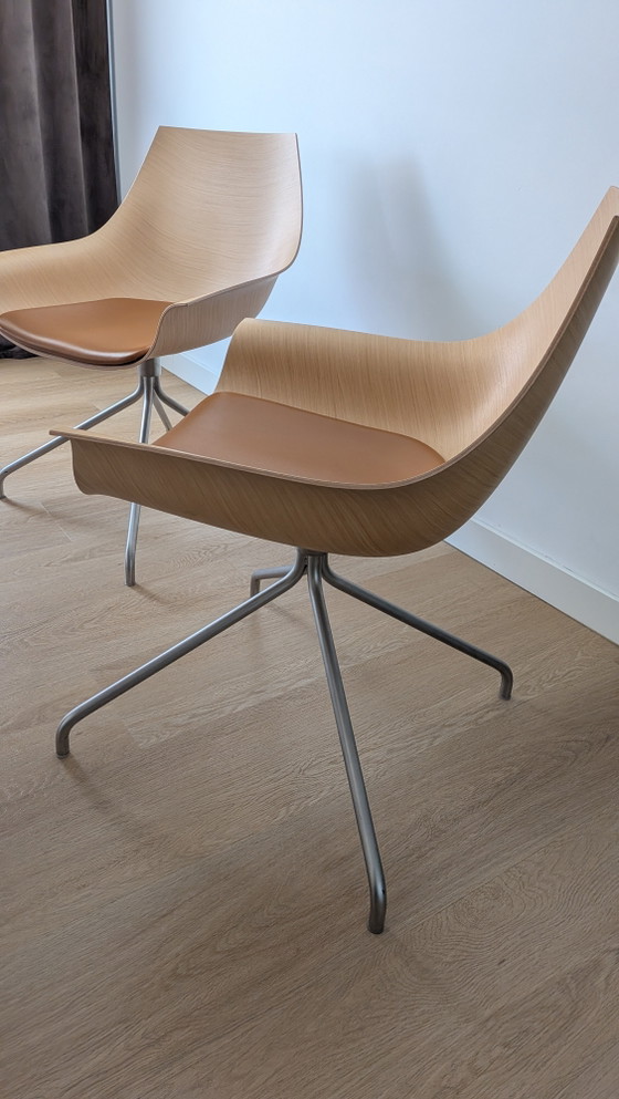 La Palma Cox Swivel Chairs – Lapalma, Leather, Metal (photo 6 of 10)