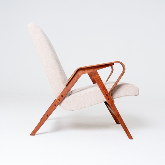 Image 1 of Sillones Frantisek Jirak con otomana para Tatra Nabytok, década de 1960