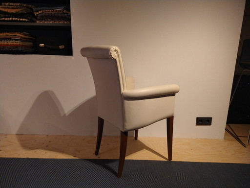 Silla de comedor Poltrona Frau Vittoria