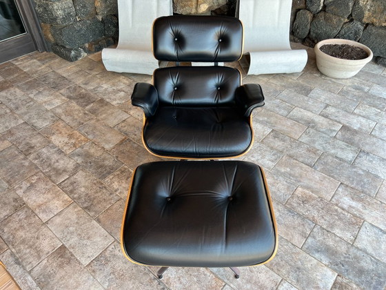 Charles Eames Lounge Chair e Ottoman 670/671 in pelle nera, Herman Miller, Poltrone, Nero (foto 11 di 11)