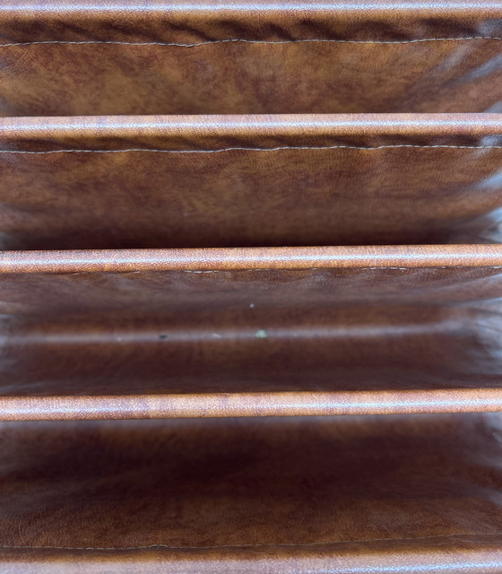 Image 1 of Castelli, detentore della rivista di design