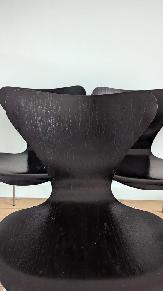 Set de 4 sillas de comedor Arne Jacobsen Serie 7 – Fritz Hansen, Wood (photo 7 of 12)