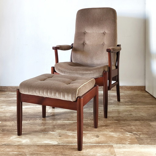 Farstrup Relax Armchair With Matching Footstool