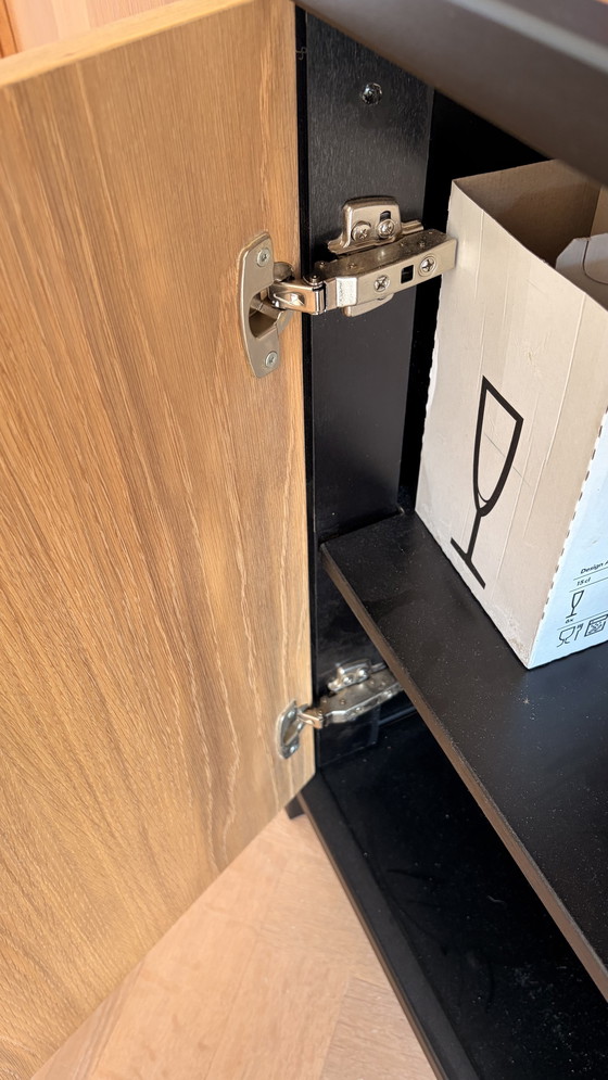 Image 1 of Meuble design sur mesure en acier et chêne 275 cm – fait main