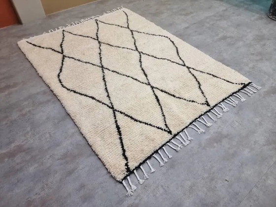 Tapis en laine marocain 250cm x 150cm – Wool (photo 6 of 6)