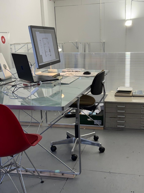 Image 1 of 2x Niels Gammelgaard Tische