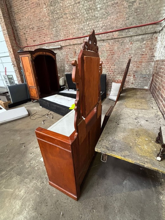 Image 1 of Antique chest of drawers / dressing table with marble top and mirror