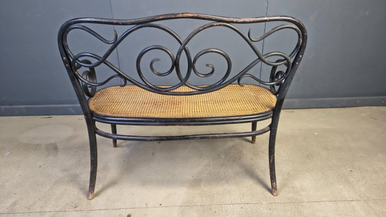 Image 1 of Jugendstil-Sofa Nr. 2 aus gebogenem Holz und Rohrgeflecht von den Gebrüdern Thonet, Österreich, 1900er Jahre
