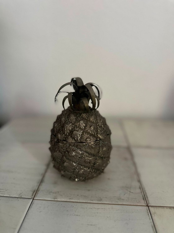 Image 1 of Secchiello per il ghiaccio vintage a forma di ananas — argento ossidato | anni '60-'70
