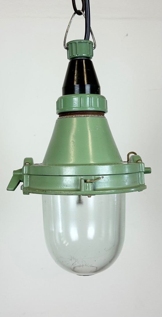Image 1 of Lampada a sospensione sovietica industriale verde, anni '60
