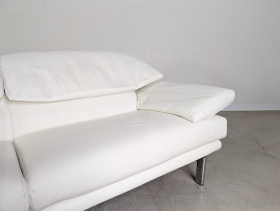 Image 1 of La Nuova Casa Italia de tres plazas Who's Perfect Sofa Couch Galileo