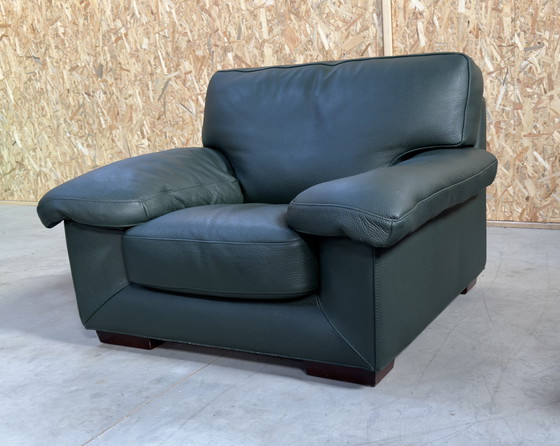 Image 1 of Poltrona in pelle verde Roche Bobois
