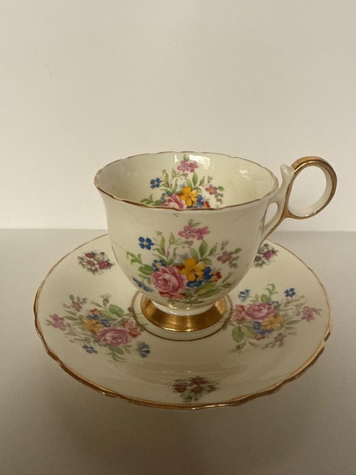 Tasse à thé en porcelaine Delphine