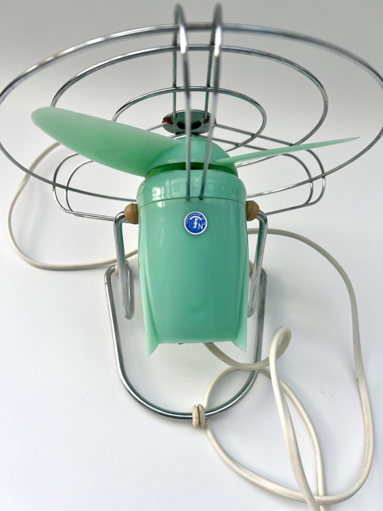 Image 1 of Ventilatore da tavolo vintage italiano “bjm” – verde menta – anni '50/'60
