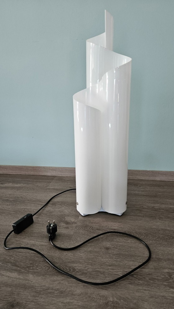 Image 1 of Lampada da tavolo/terra Artemide Mezzachimera