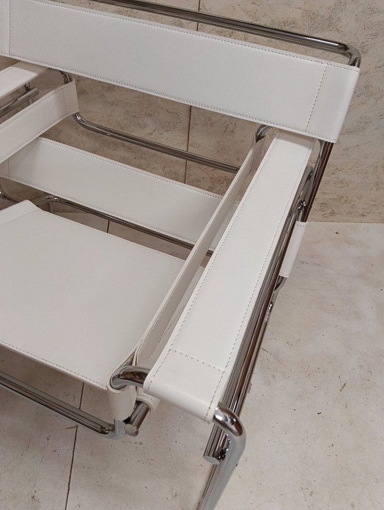 KNOLL Studio Poltrona WASSILY B3 NUOVA, in Cuoio Bianco – Poltrone, Leather (photo 66 of 83)