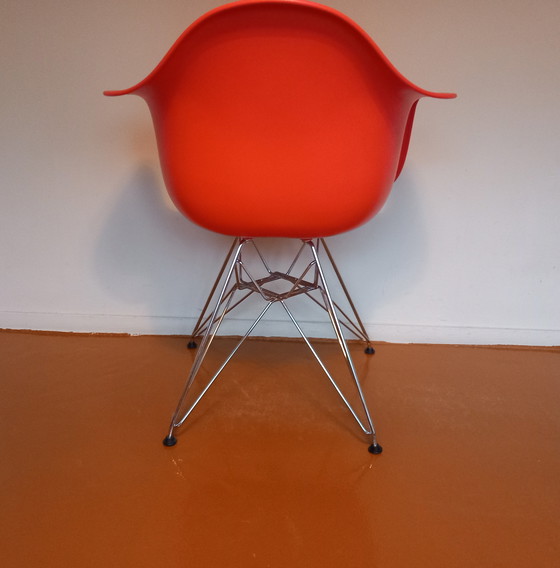 Image 1 of Vitra Eames DAR Mohnrot